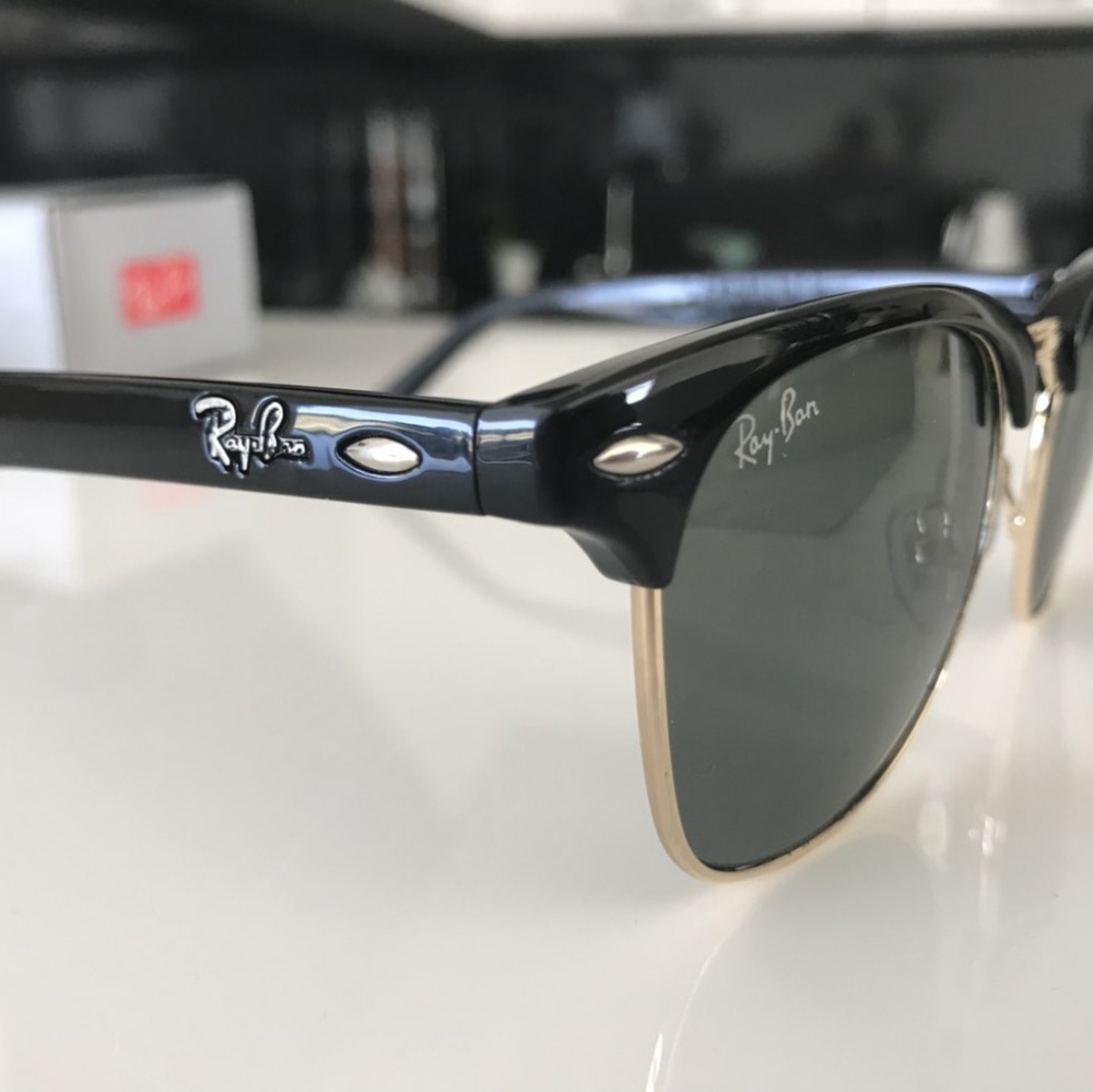 Authentic Ray ban Clubmaster sunglasses unisex